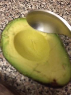 avocado-making-bigger